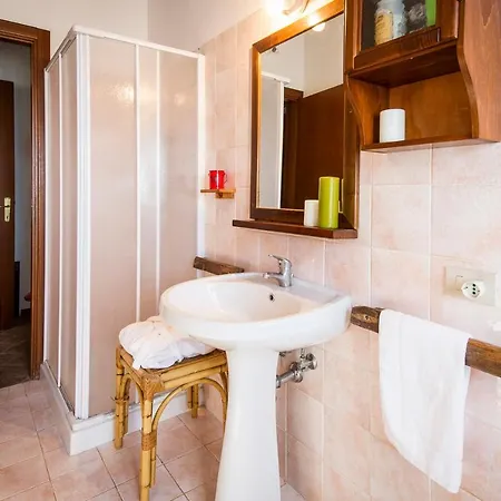 Borgo Montemaggiore Agroturismo *
