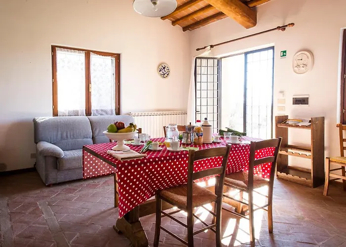 Borgo Montemaggiore Κατάλυμα σε φάρμα