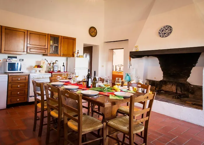 Borgo Montemaggiore Κατάλυμα σε φάρμα